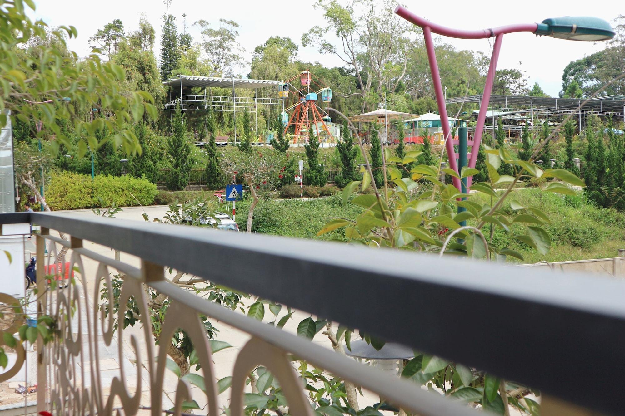 Phuong Anh Hotel Da Lat Buitenkant foto