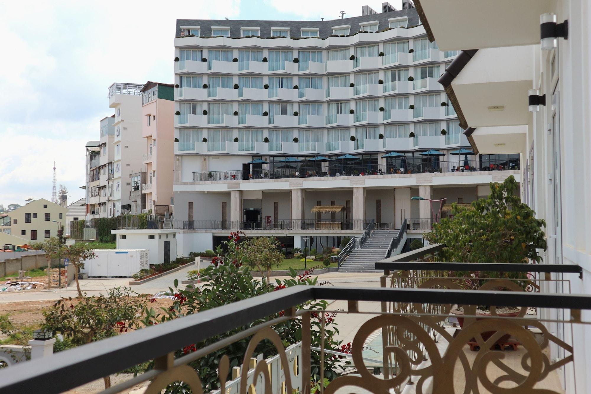 Phuong Anh Hotel Da Lat Buitenkant foto