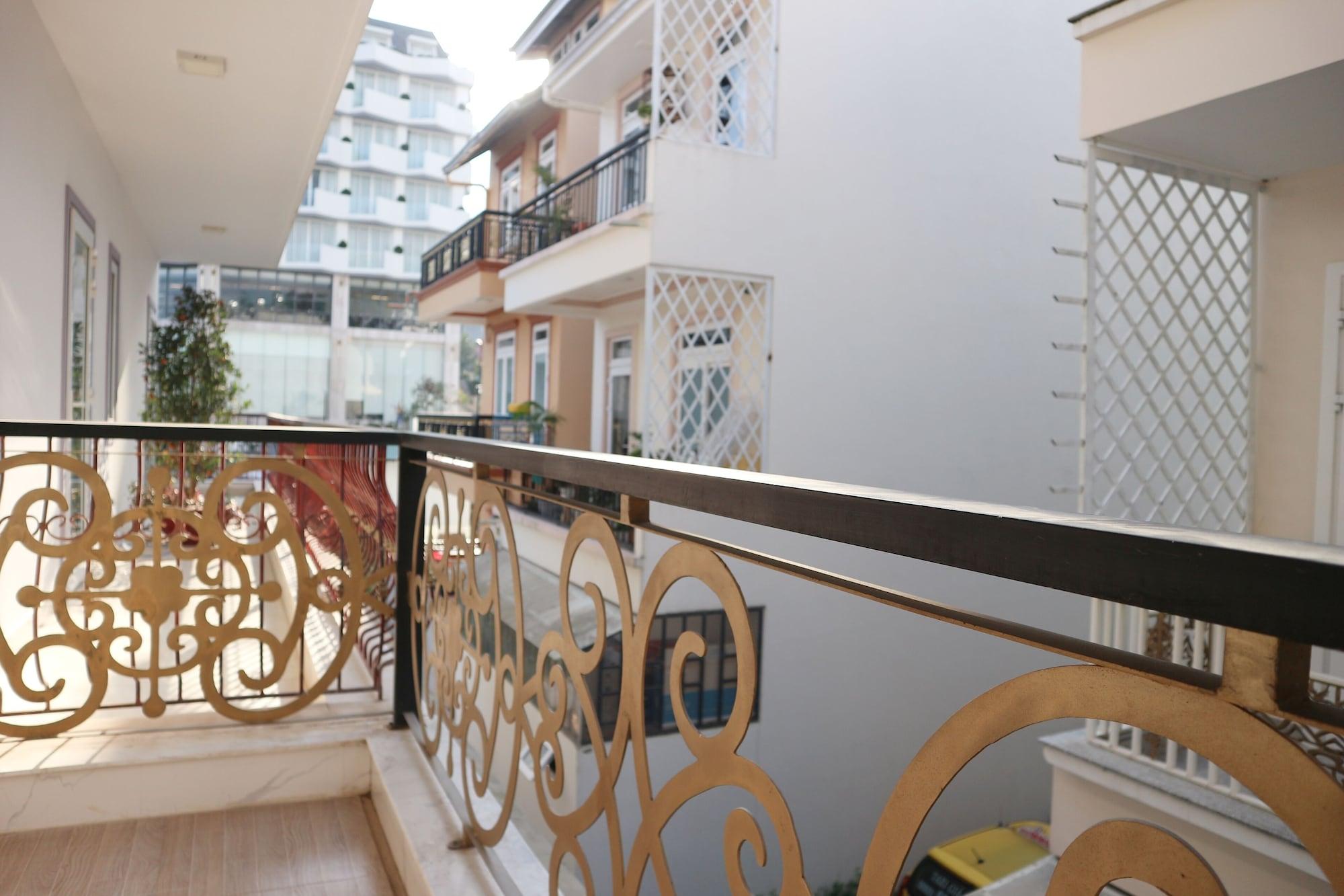 Phuong Anh Hotel Da Lat Buitenkant foto